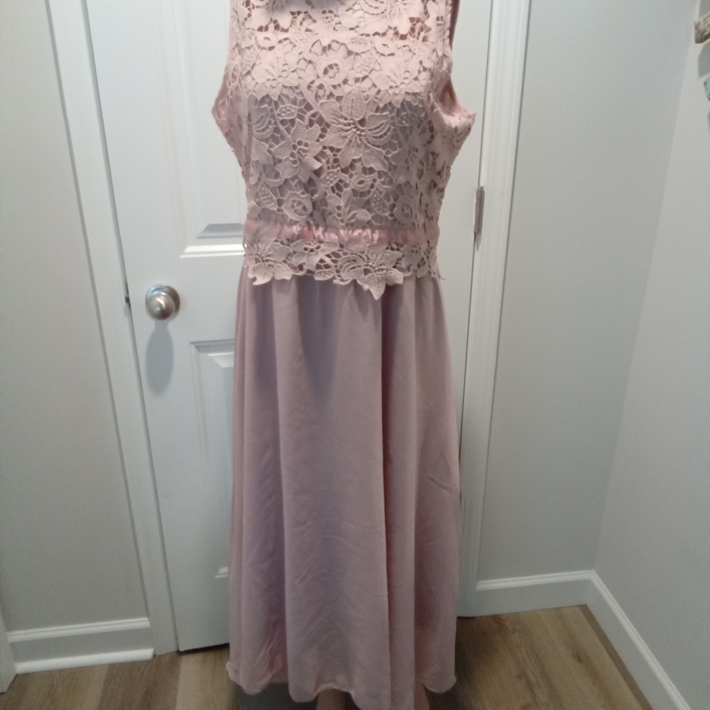 Elegant Pink Lace Dress Size L NWT Wedding, Formal - Picture 3 of 10